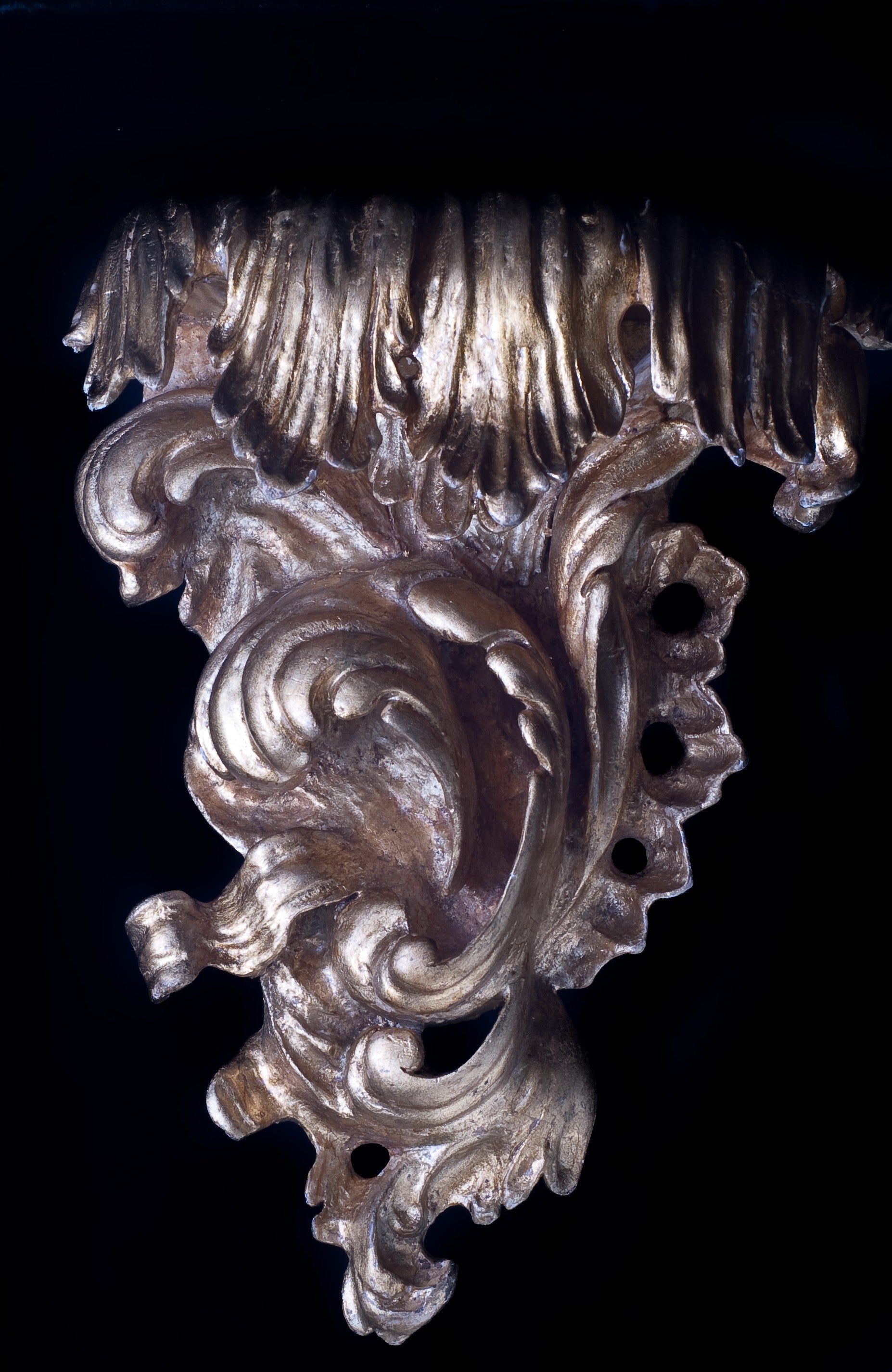 Hand-Carved Baroque Rococo Shelf – Linden Wood, Gold Leaf